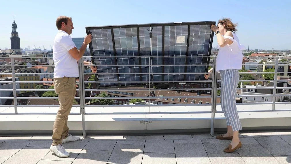 PLUGINENERGY BALKONKRAFTWERKE IM ARD SPOTLIGHT: HÜRDEN FÜR URBANE ERNEUERBARE ENERGIE